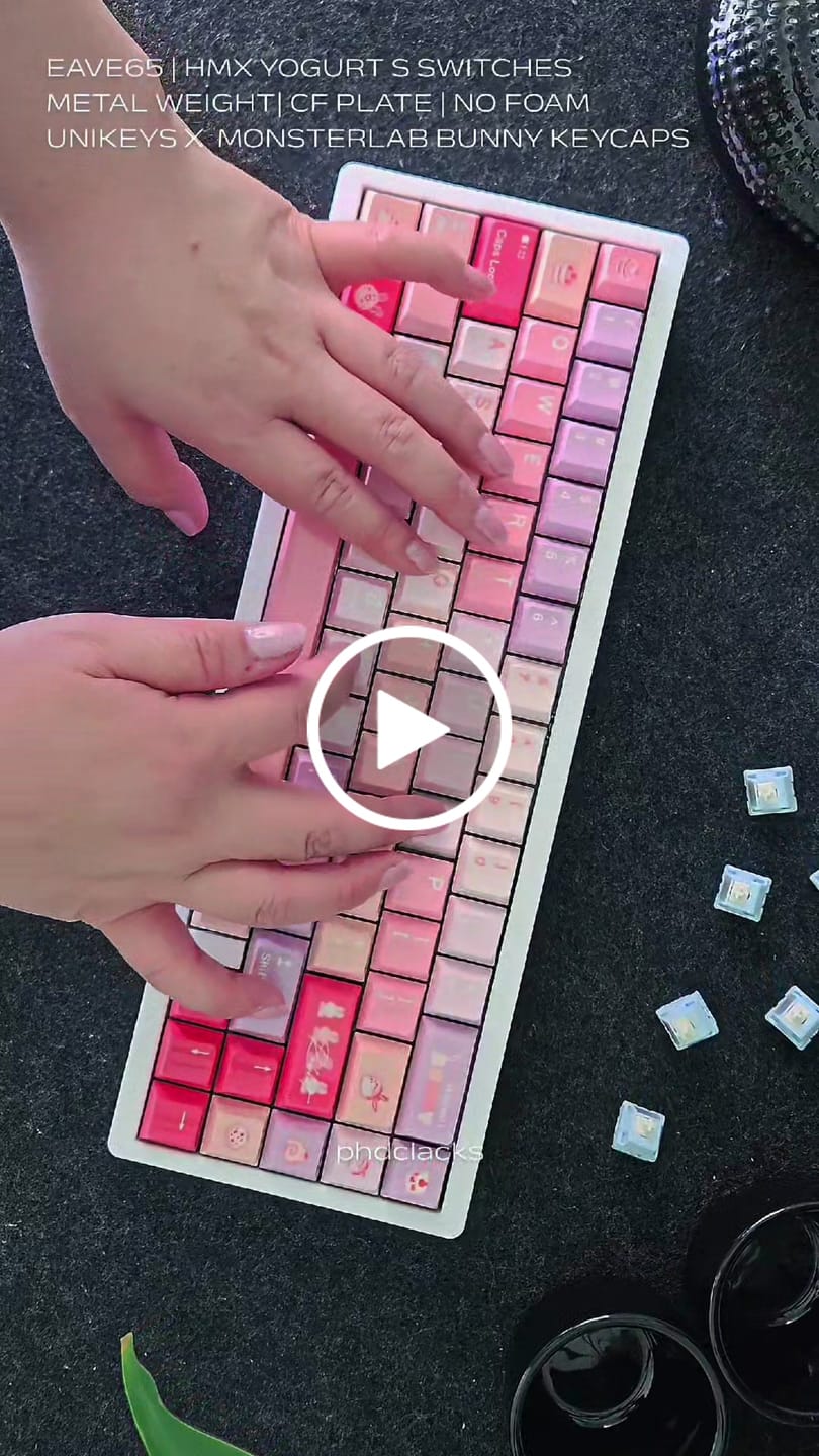 Customer video review of MONSTER LAB Hola Rabbit PBT Keycap Set