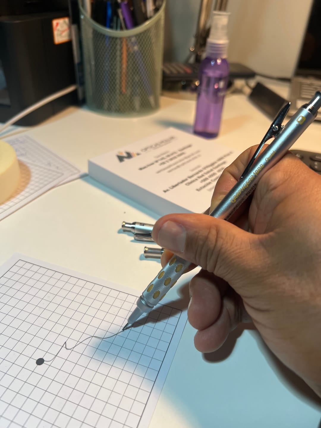 Customer photo review of Pentel - Portaminas Graphgear 1000