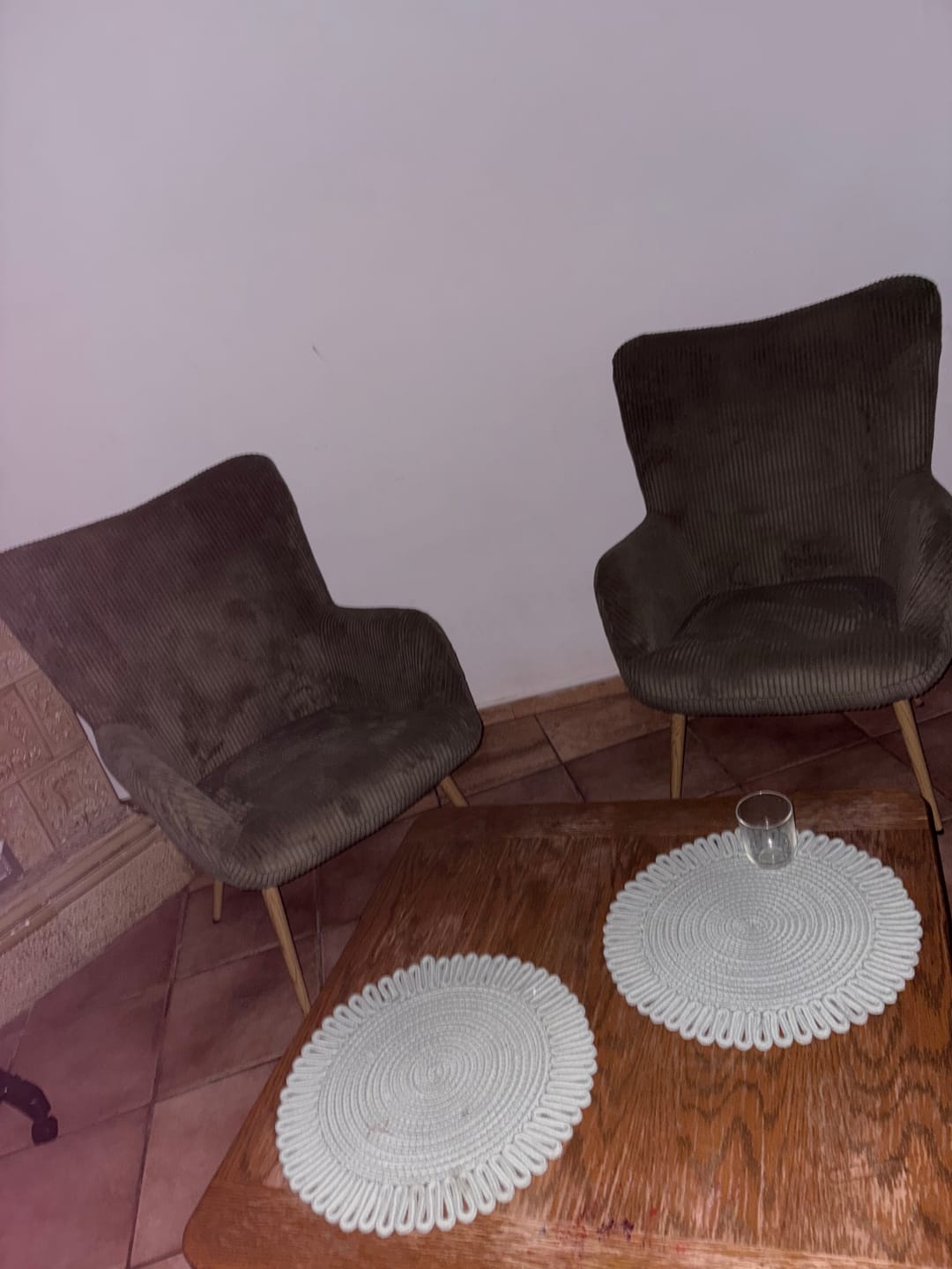 Customer photo review of Fotoliu AMARO, stofa catifelata verde olive - Hyper 75, 70x80x97 cm