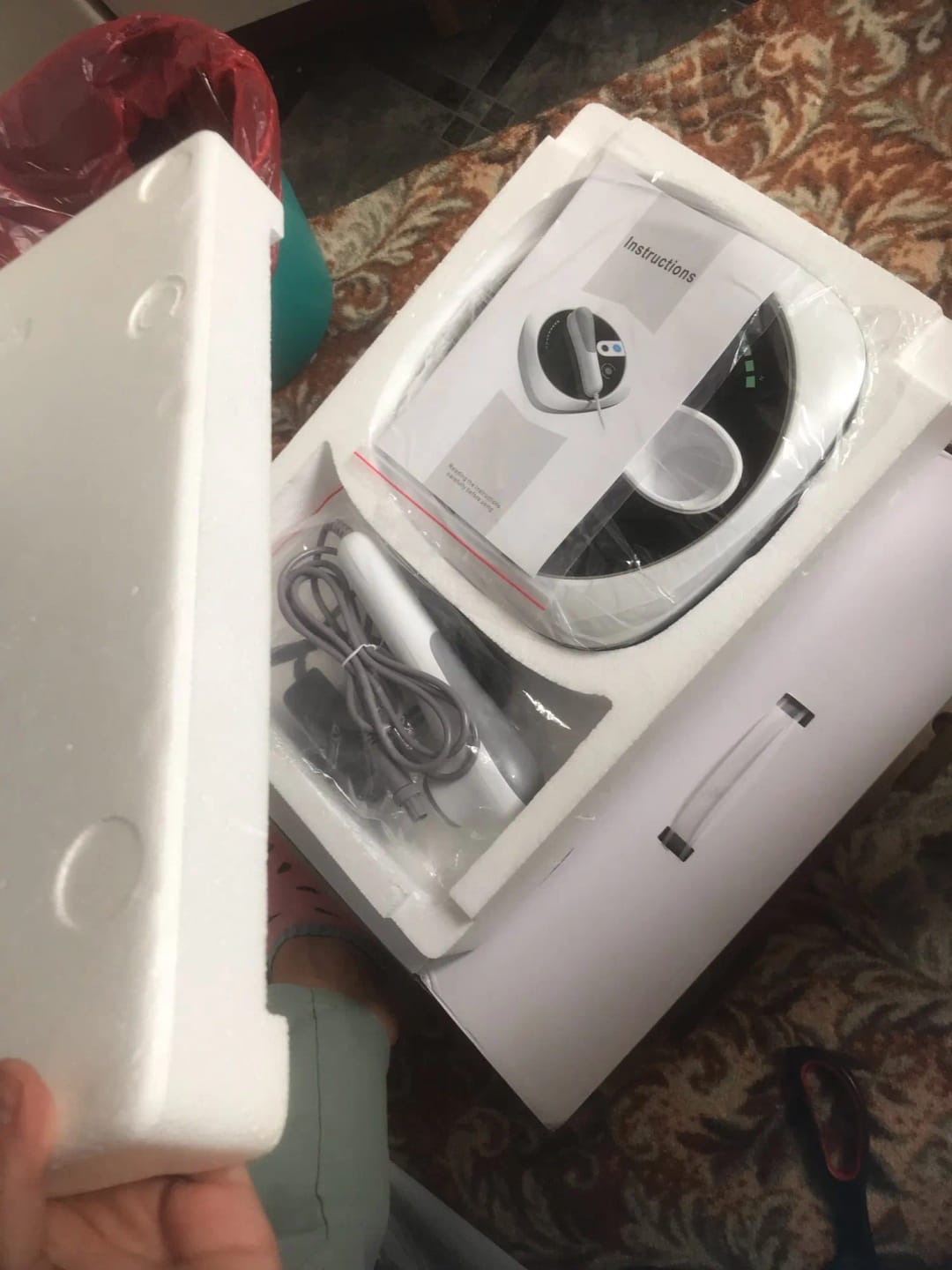Customer photo review of Anti Aging RF Face Lifting Device Wrinkle Remover