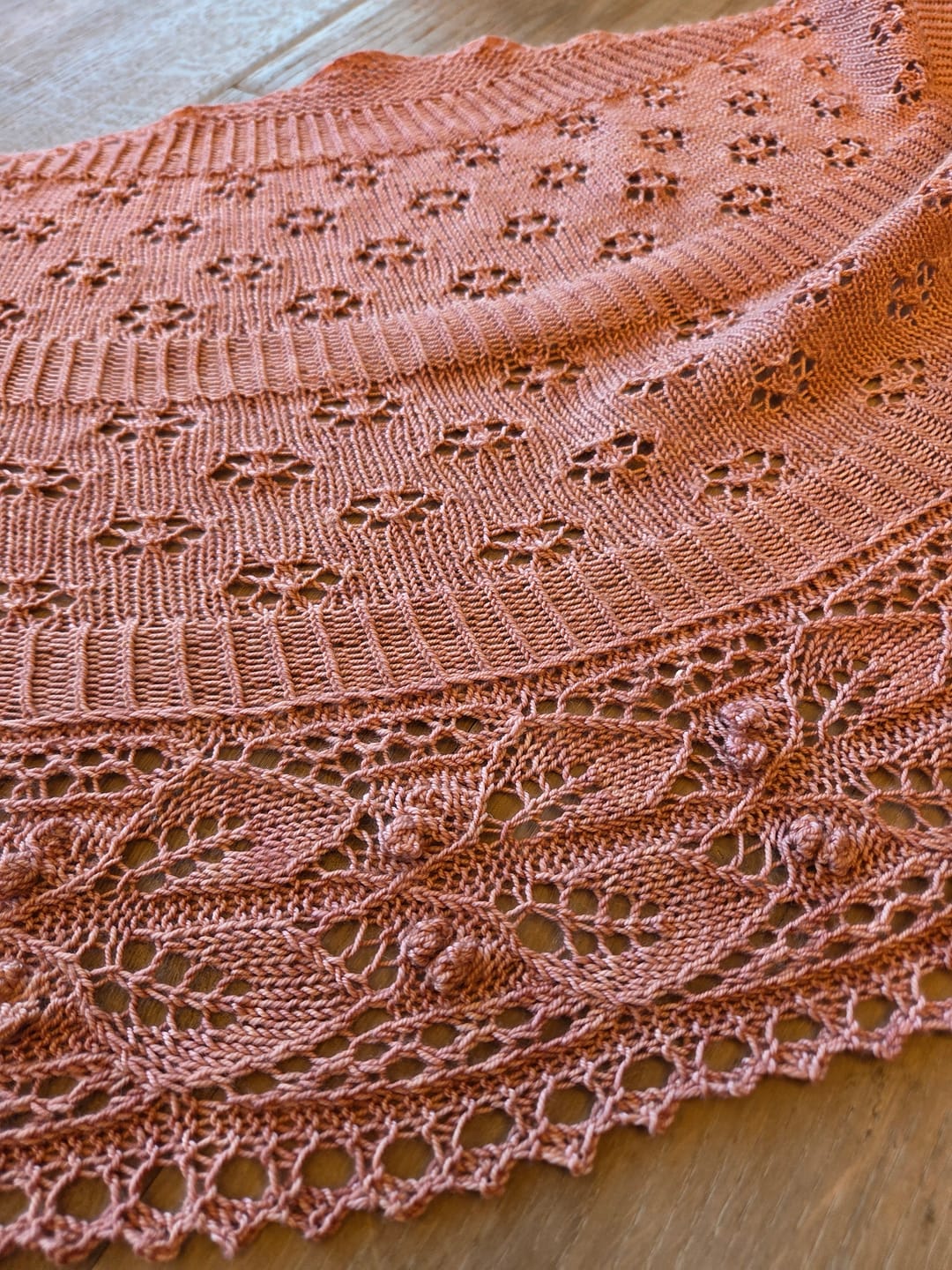 Customer photo review of Nude 2412 (merino fingering)