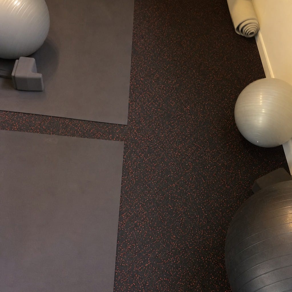 Customer photo review of Rubber Gym Roll UK | Heavy-Duty Crumb Flooring Roll 10m