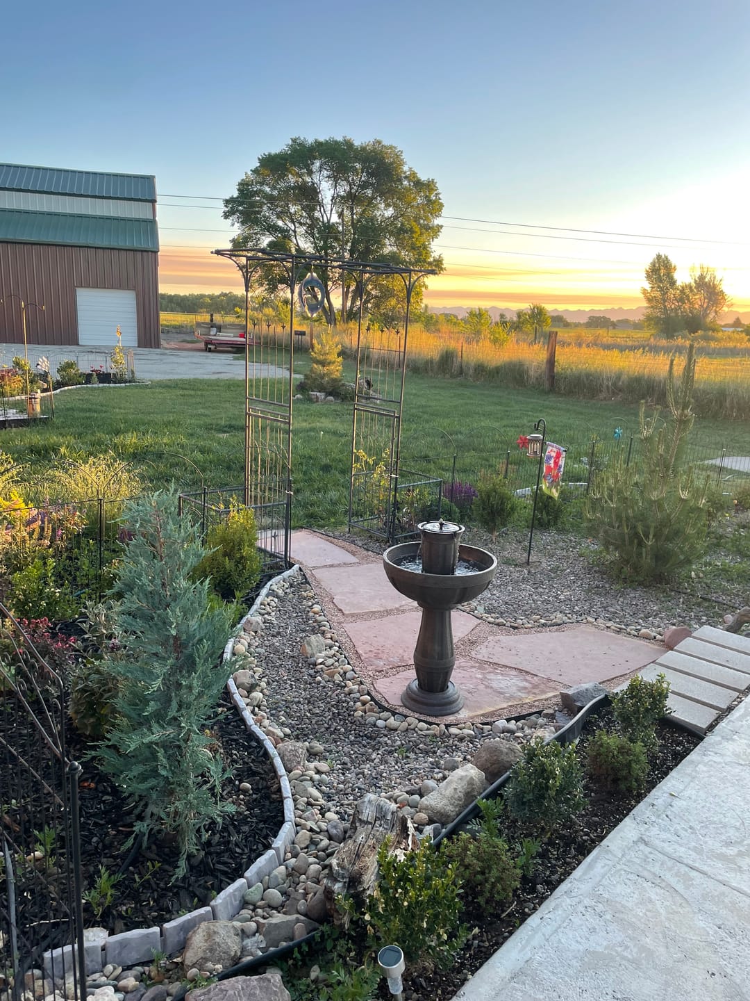 Customer photo review of Bari 5-In-1 Cordless Fluted Fountain