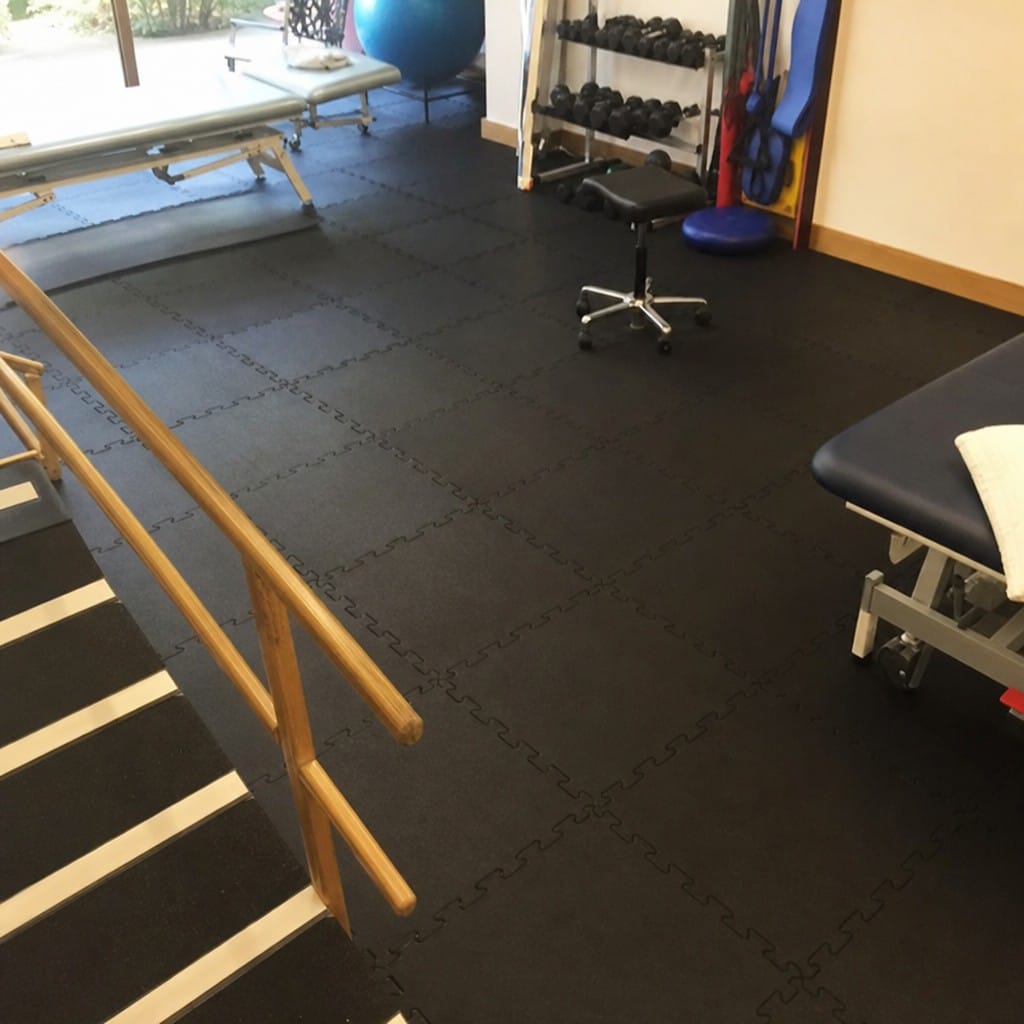 Customer photo review of 16mm Interlocking Rubber Gym Tiles | 500mm × 500mm | EN 13893 Certified | Commercial Grade