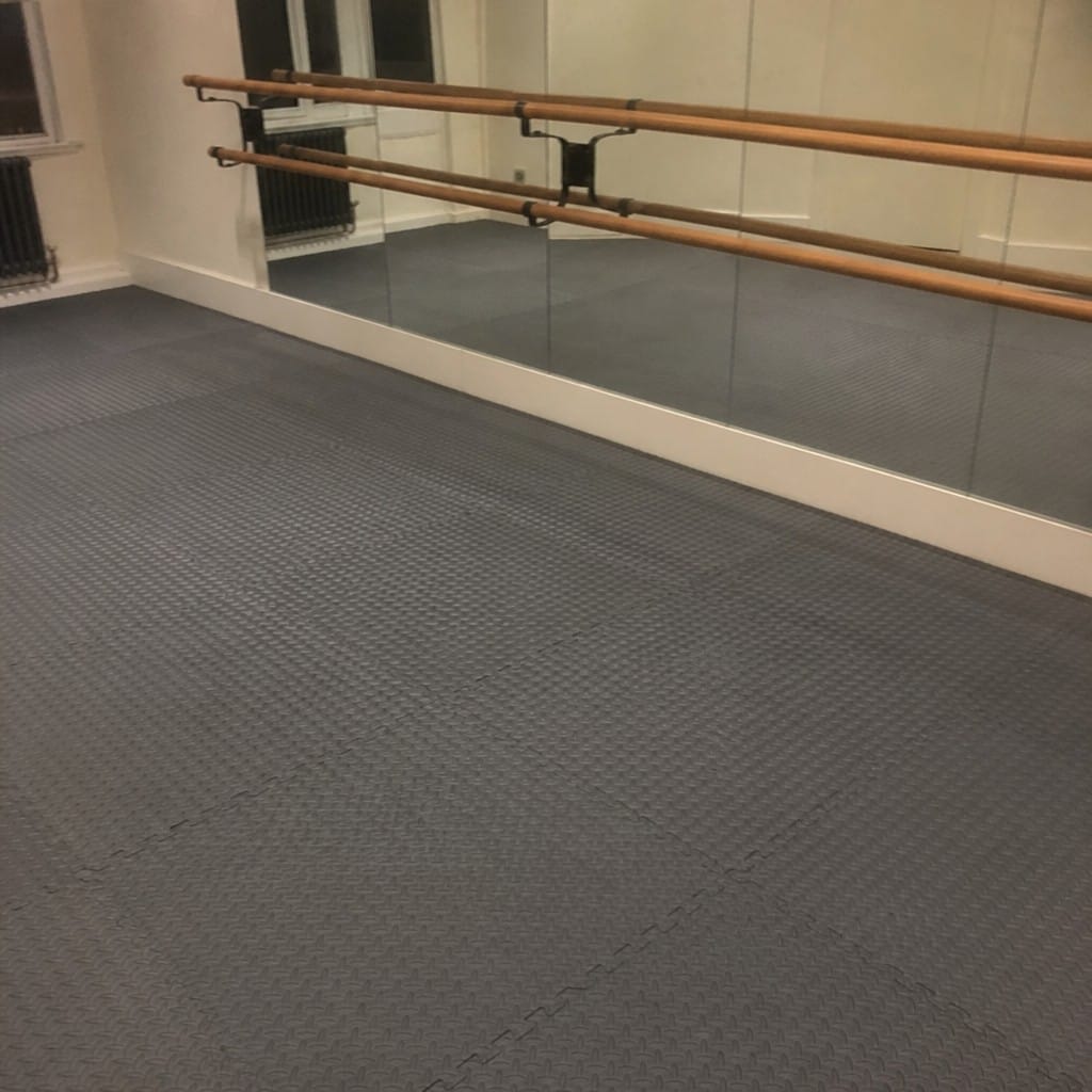 Customer photo review of Anti Fatigue Gym Mats UK | EVA Interlocking Tiles | 610mm
