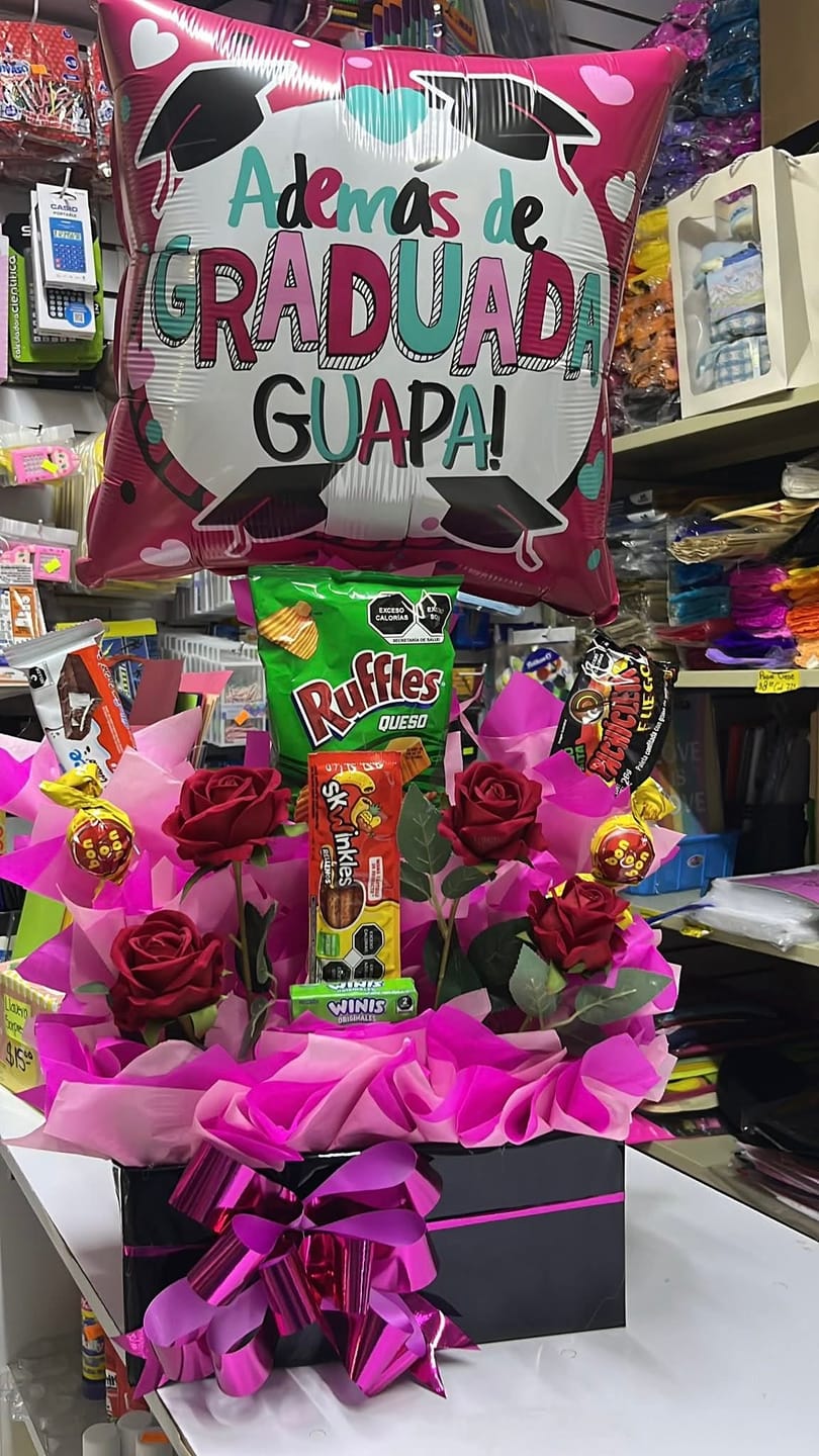 Customer photo review of GLOBO METALICO 18" GRADUACION ADEMÁS DE GRADUADA GUAPA!