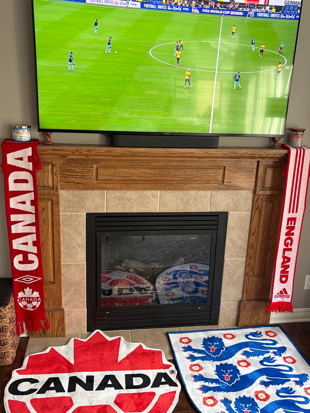 Customer photo review of Canada men's national soccer team Rug