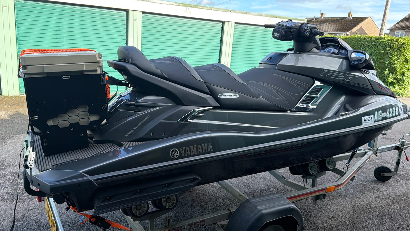 Customer photo review of JET TECH ADVENTURE FISH BOX