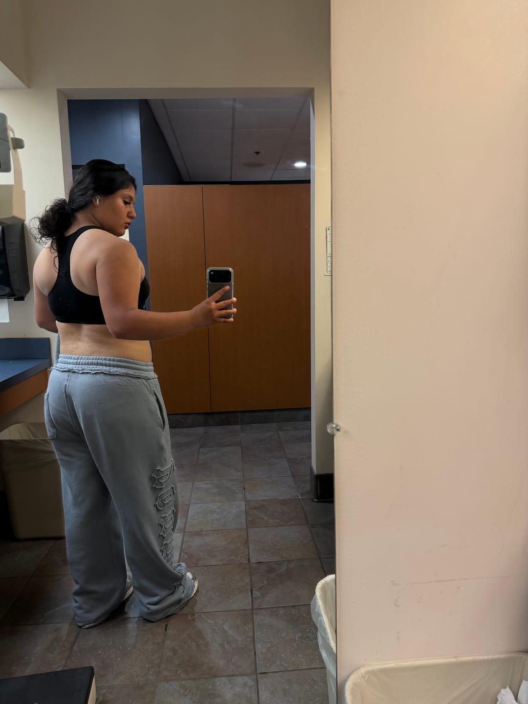 Customer photo review of W234 After Dark Joggers
