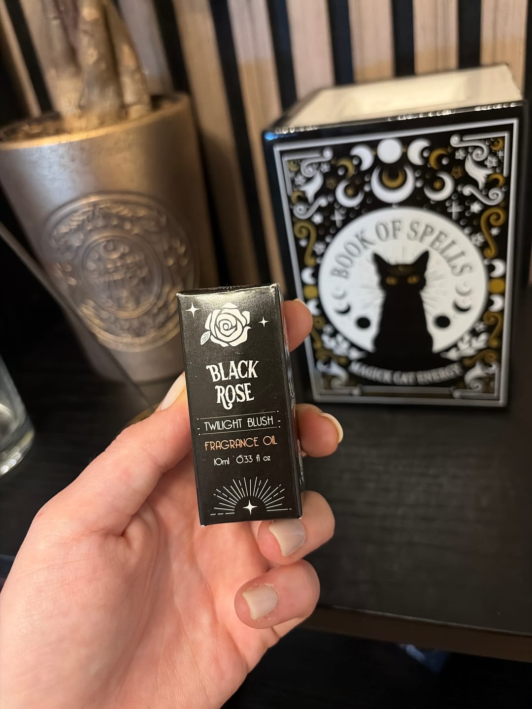 Customer photo review of Magische Ritualöle – Mystisch-romantische Düfte in 4 Varianten
