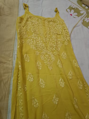 Customer photo review of Hana Olive Green Long Viscose Noodle Strap Kurta