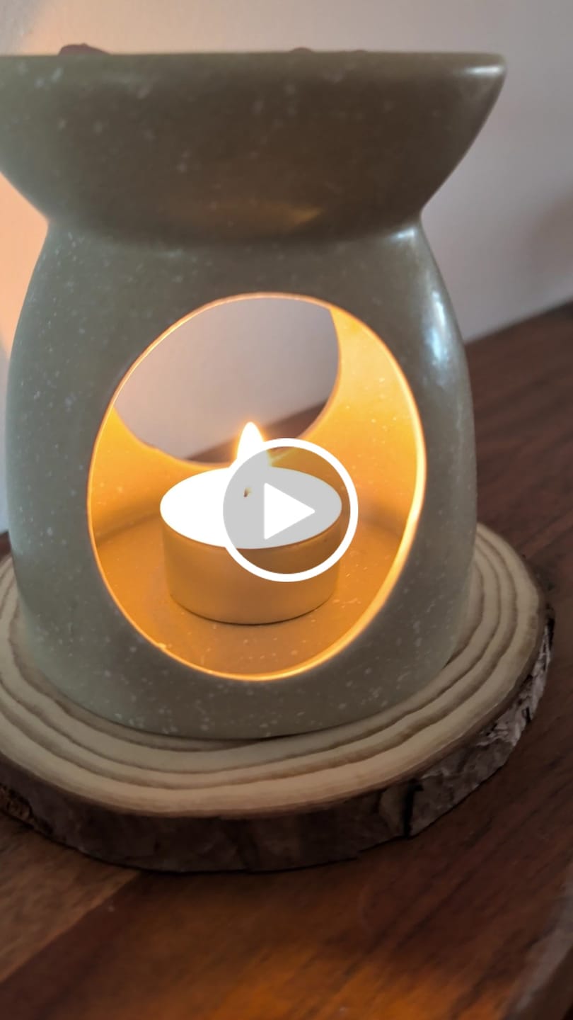 Customer video review of MECHAS PARA VELAS ENCERADAS Y CORTADAS A MEDIDA
