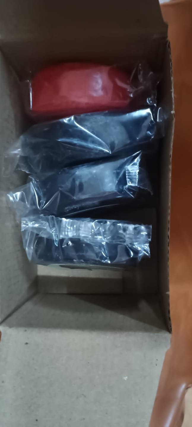 Customer photo review of Ayurvedic Jeevanam Black Detox Charcoal Soap for Face & Body (Get 1 Free Red Wine Soap)