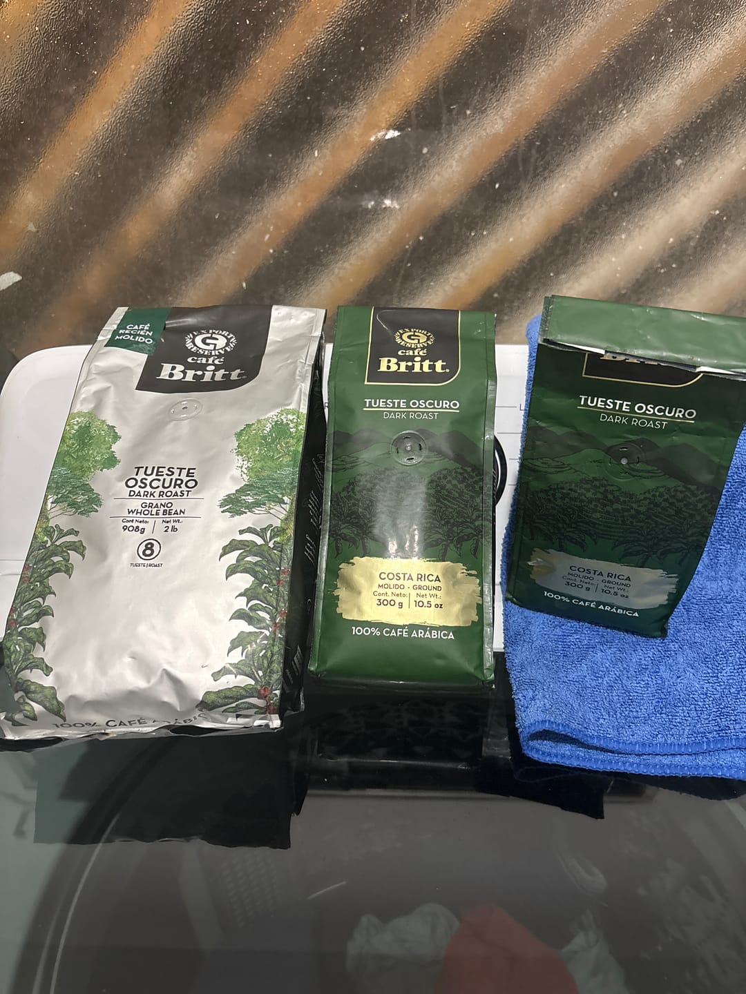 Customer photo review of Café Britt Tueste Oscuro Molido