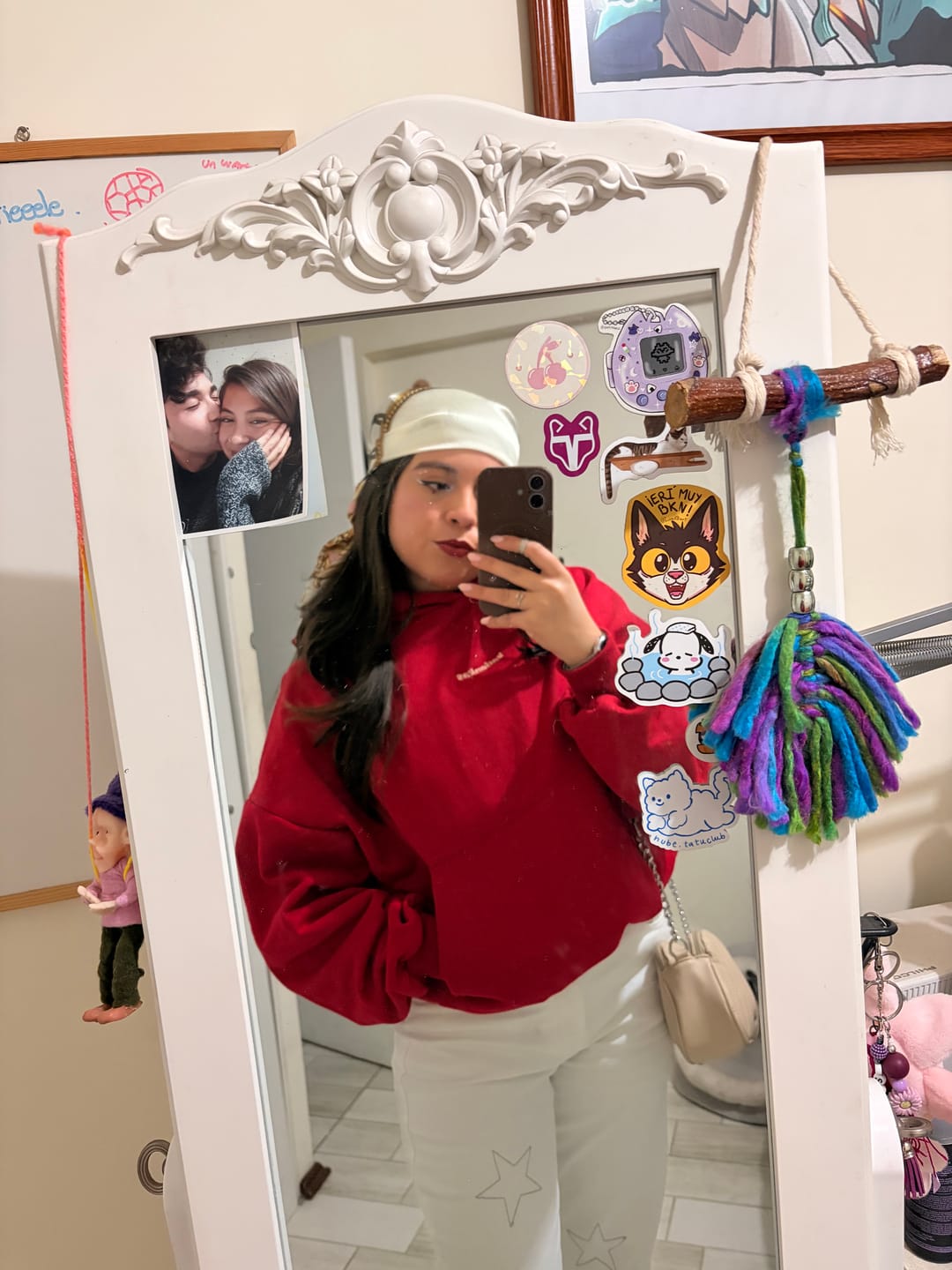 Customer photo review of POLERÓN HOODIE ROJO - OVERSIZE CON GORRO LOGO Y ESPALDA BORDADO