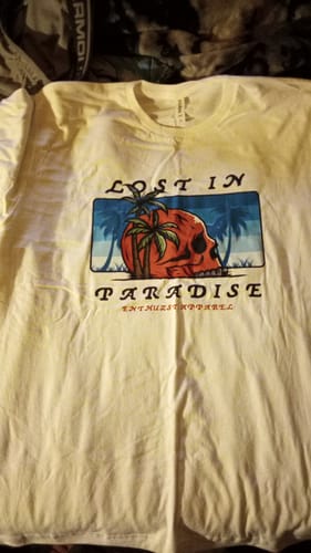 Customer photo review of PARADISE TEE