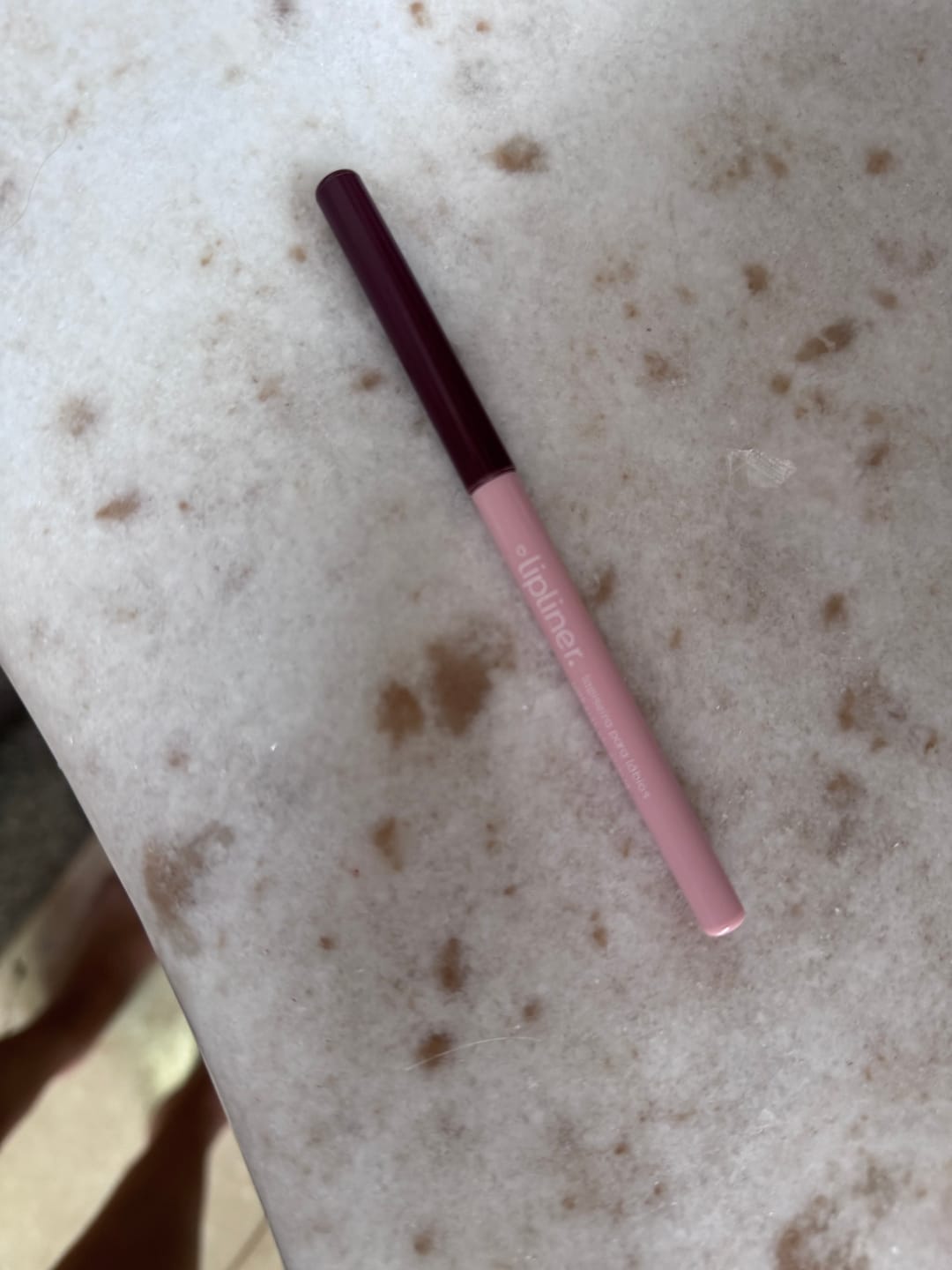 Customer photo review of Lapiseira Labial Lipliner Ela É - Vizzela