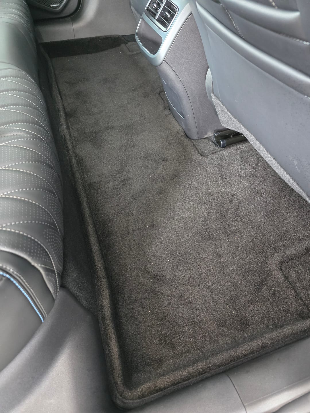 Customer photo review of BYD SEAL [2024 - PRESENT] - 3D® ROYAL Car Mat
