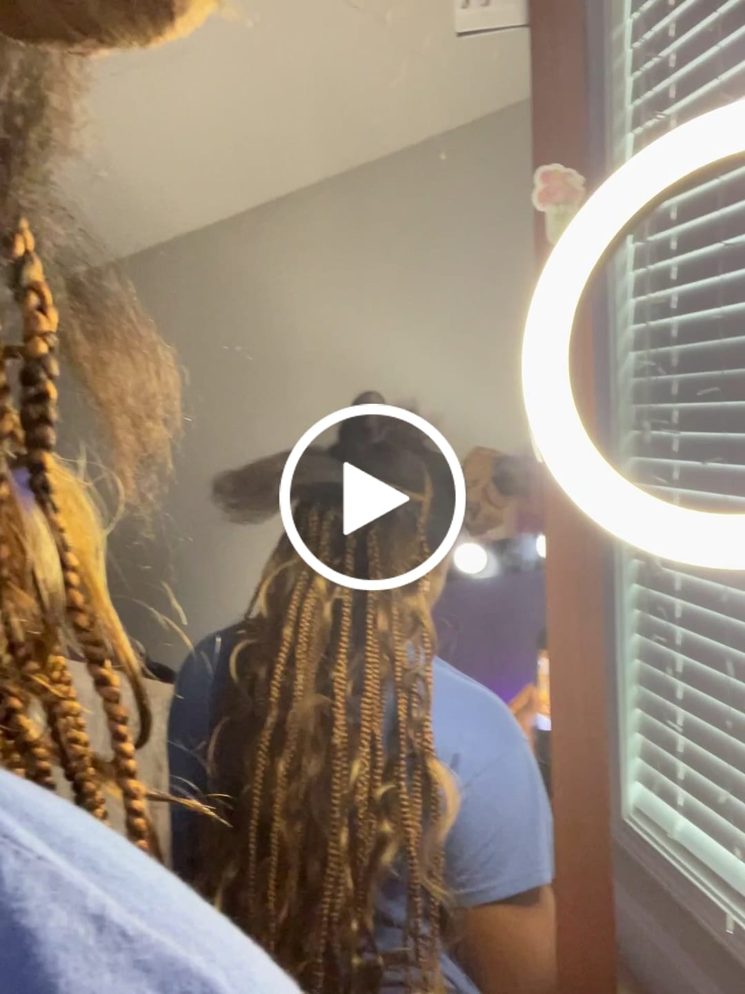 Customer video review of #4/#27/#30 Mix Color Blend Double Drawn Burmese Body Wave Weft Bundles