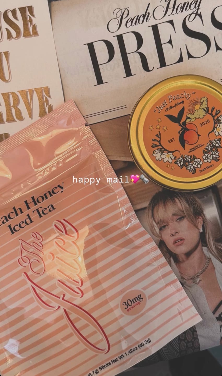 Customer photo review of "Just Peachy" CBD Gummies