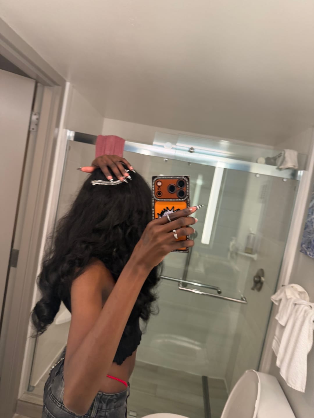Customer photo review of CENTIPEDE HAIRCLIP