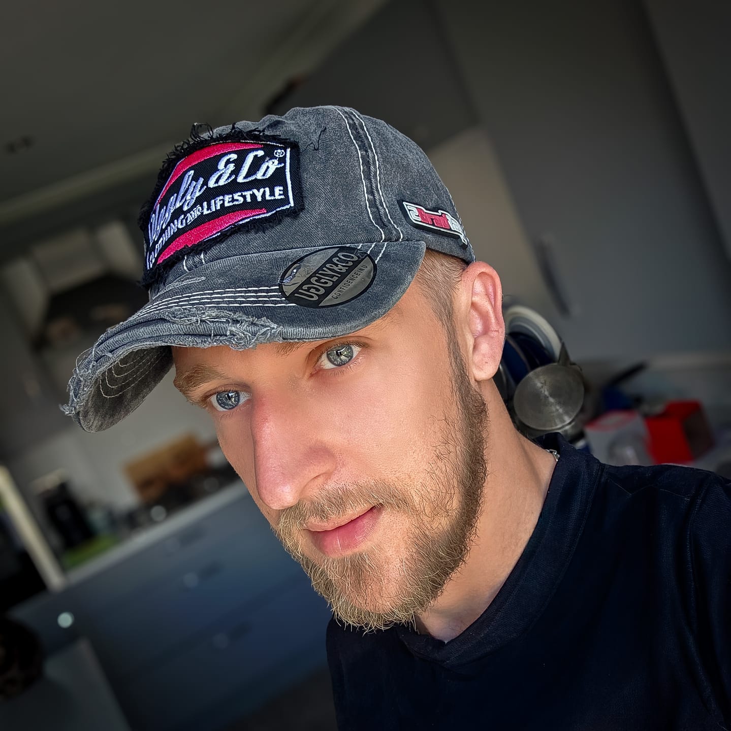 Customer photo review of Diamond Trucker Hat x Bradley Ray #28