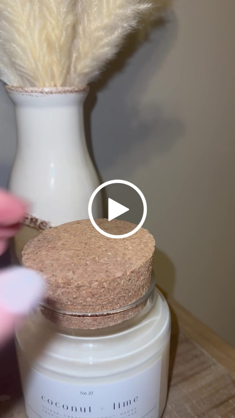 Customer video review of Coconut + Lime 22 oz Glass Candle