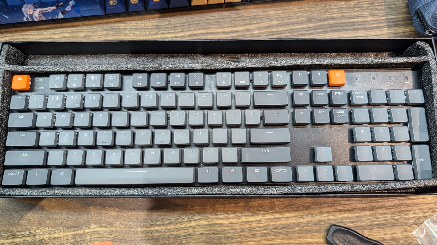 Customer photo review of Keychron K5 QMK 矮軸 無線機械鍵盤 第二代(英文版本-送注音轉印貼紙)