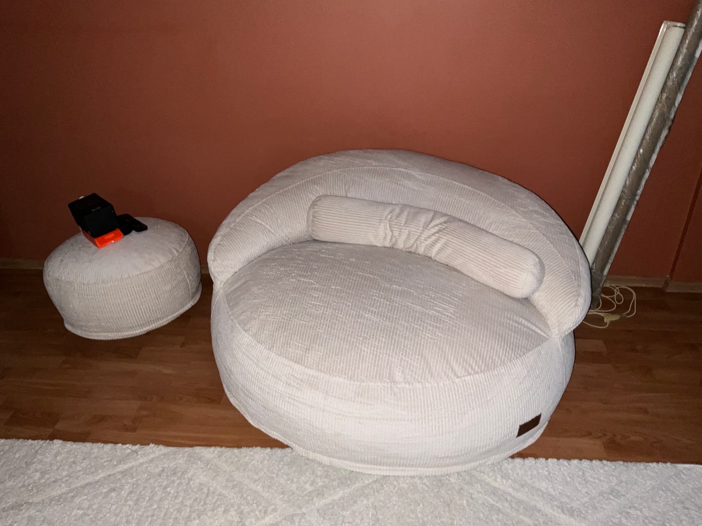 Customer photo review of Felix XL Puf Fildişi