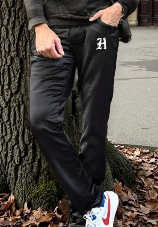 Customer photo review of The Void Dry-Fit Slim Trousers – HIZ Clozet Pakistan