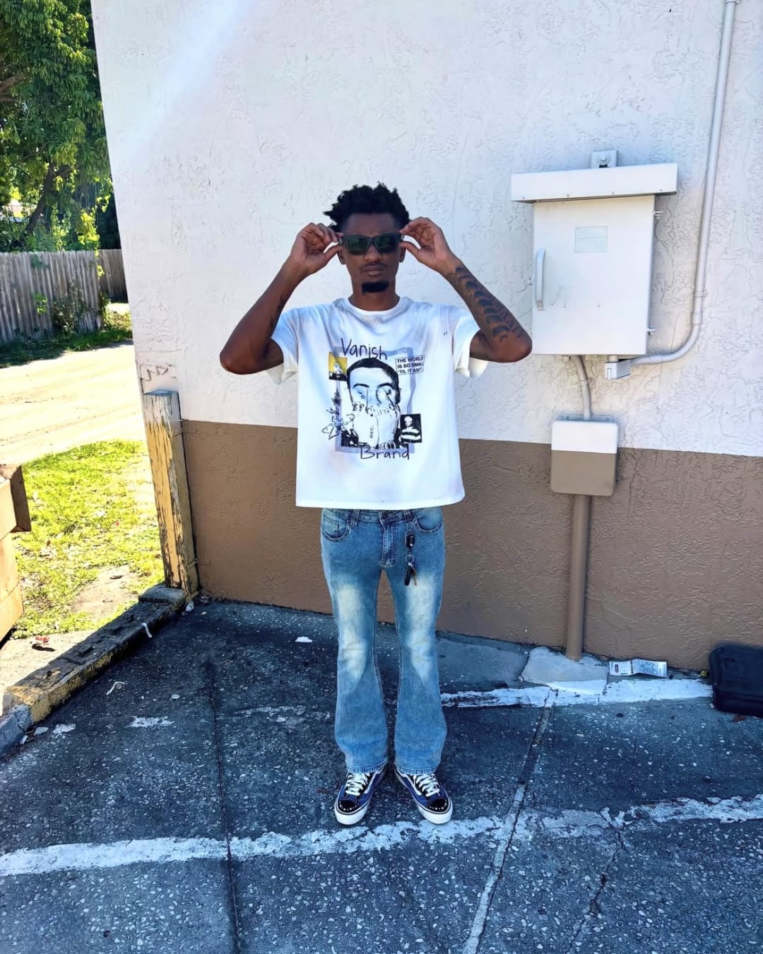 Customer photo review of Mac Tee