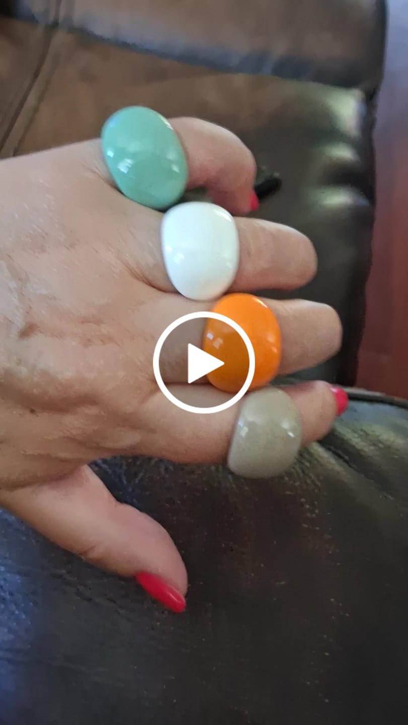 Customer video review of Lava Drop SS Enamel Ring