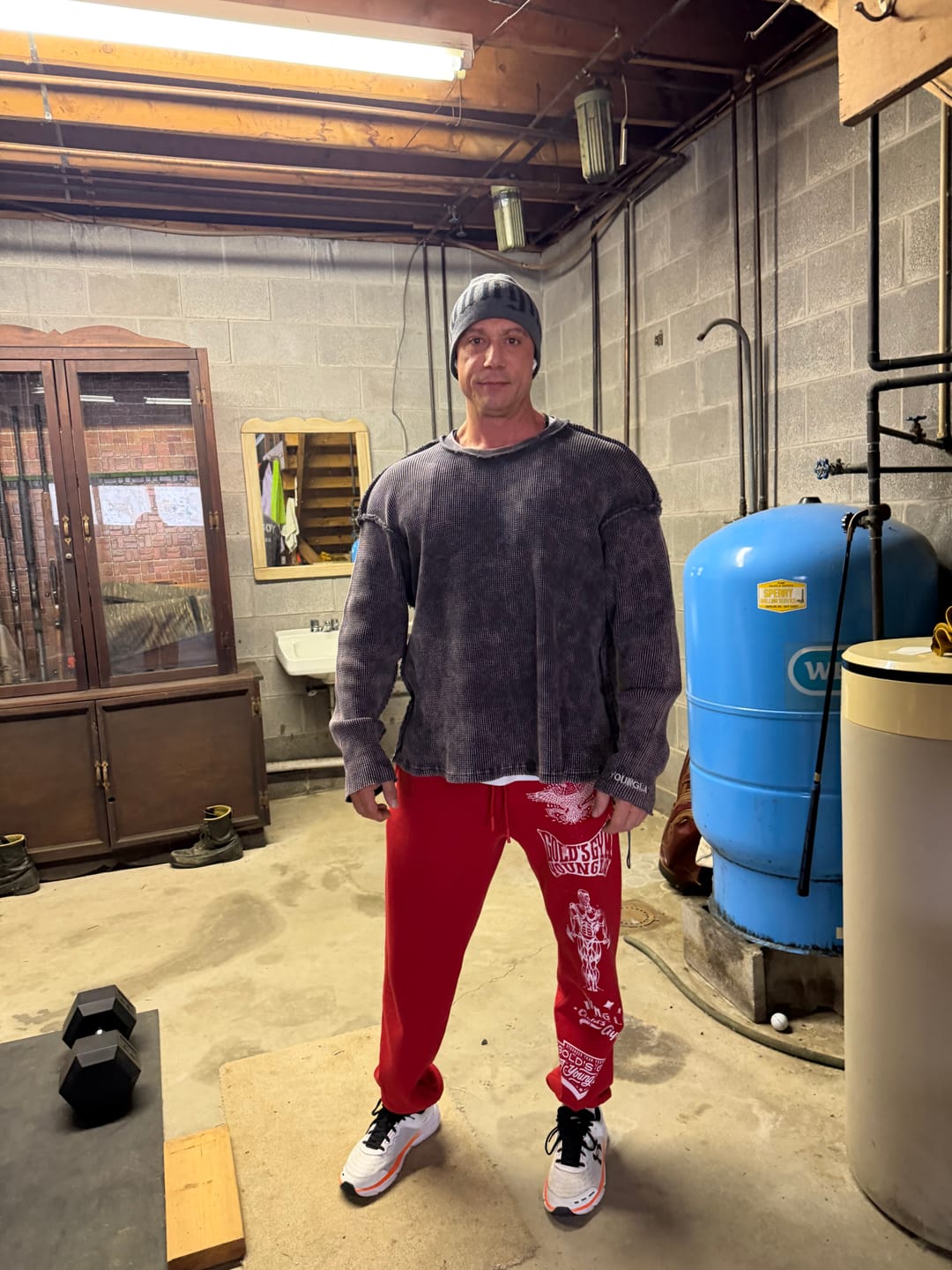 Customer photo review of 2143 - Golds Gym Immortal Joggers