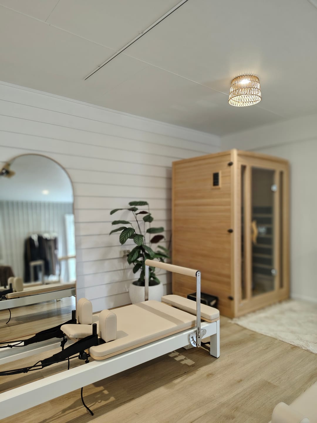 Customer photo review of Kylin Low EMF Premium Carbon Far Infrared Sauna 2 people - K8202