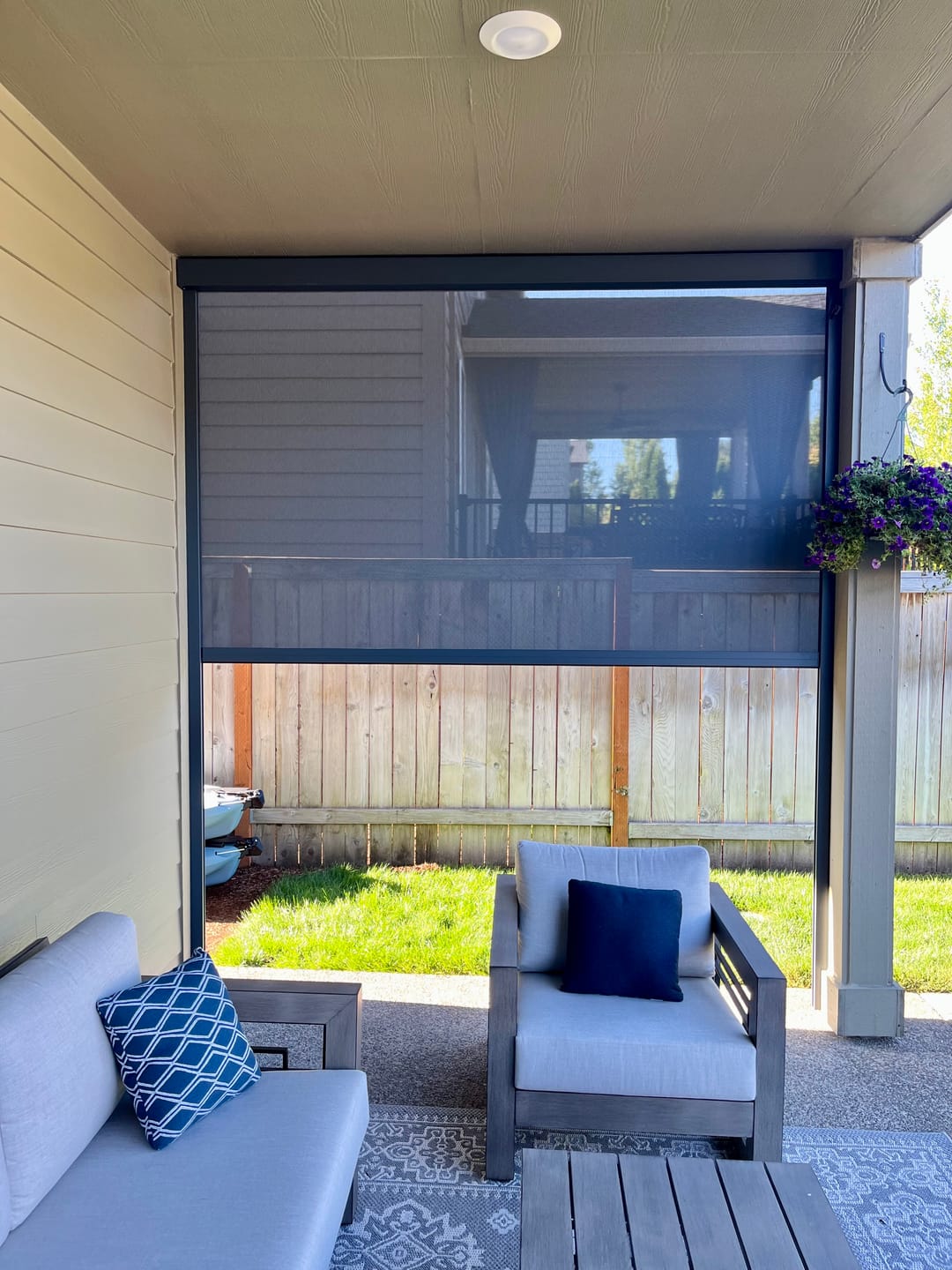Customer photo review of SmartWings Motorized Zipper Track Windproof Outdoor Shades