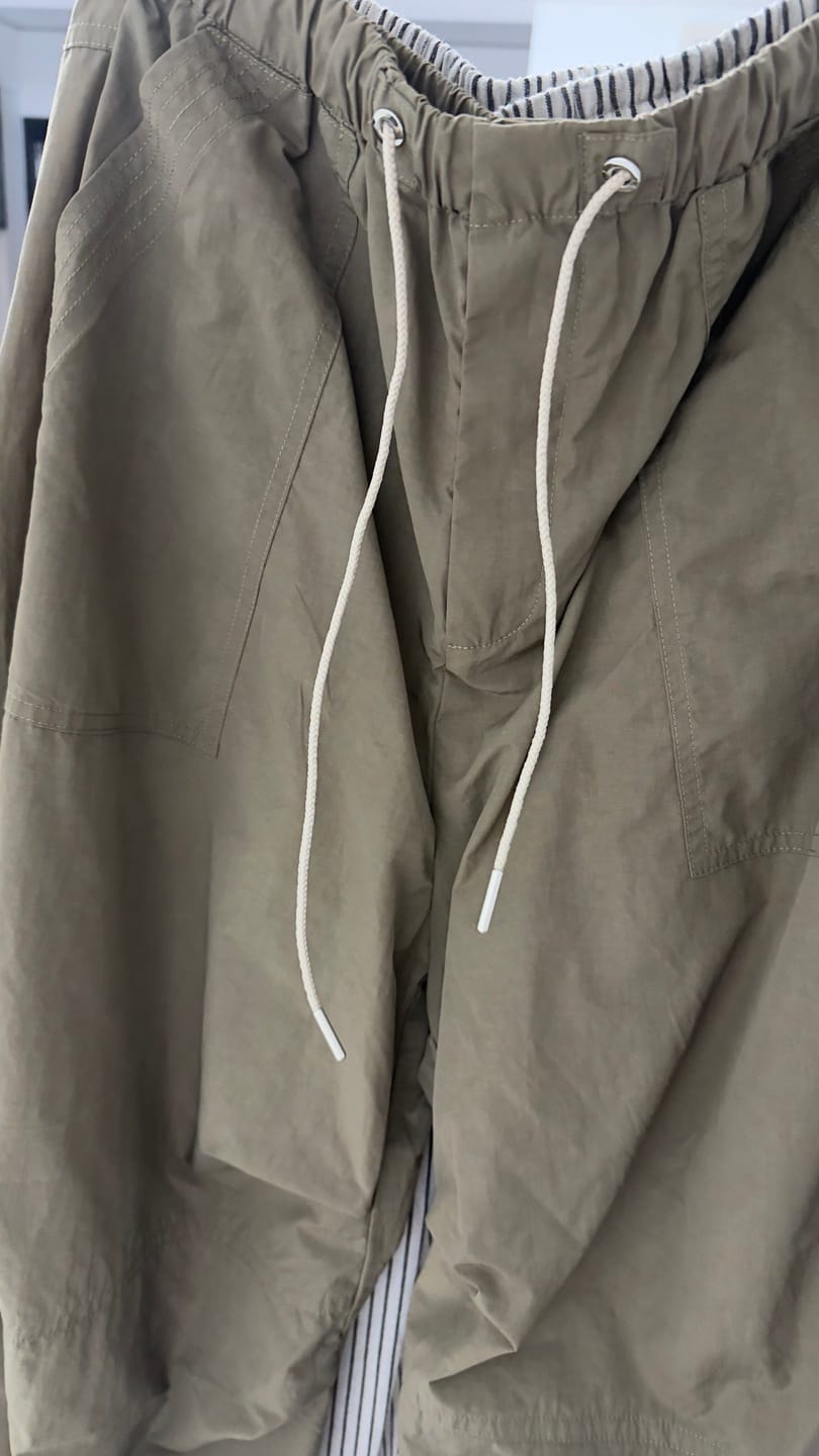 Customer photo review of WARDEN EDGE Parachute Volume Utility Pants
