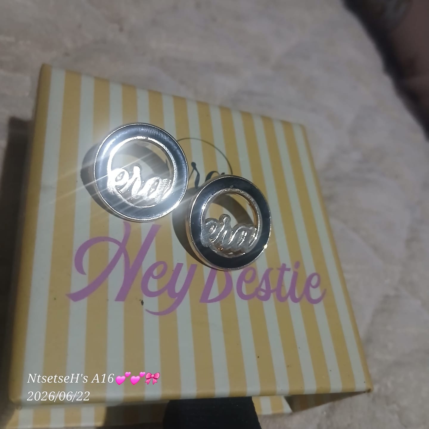 Customer photo review of Gold Diva Studs