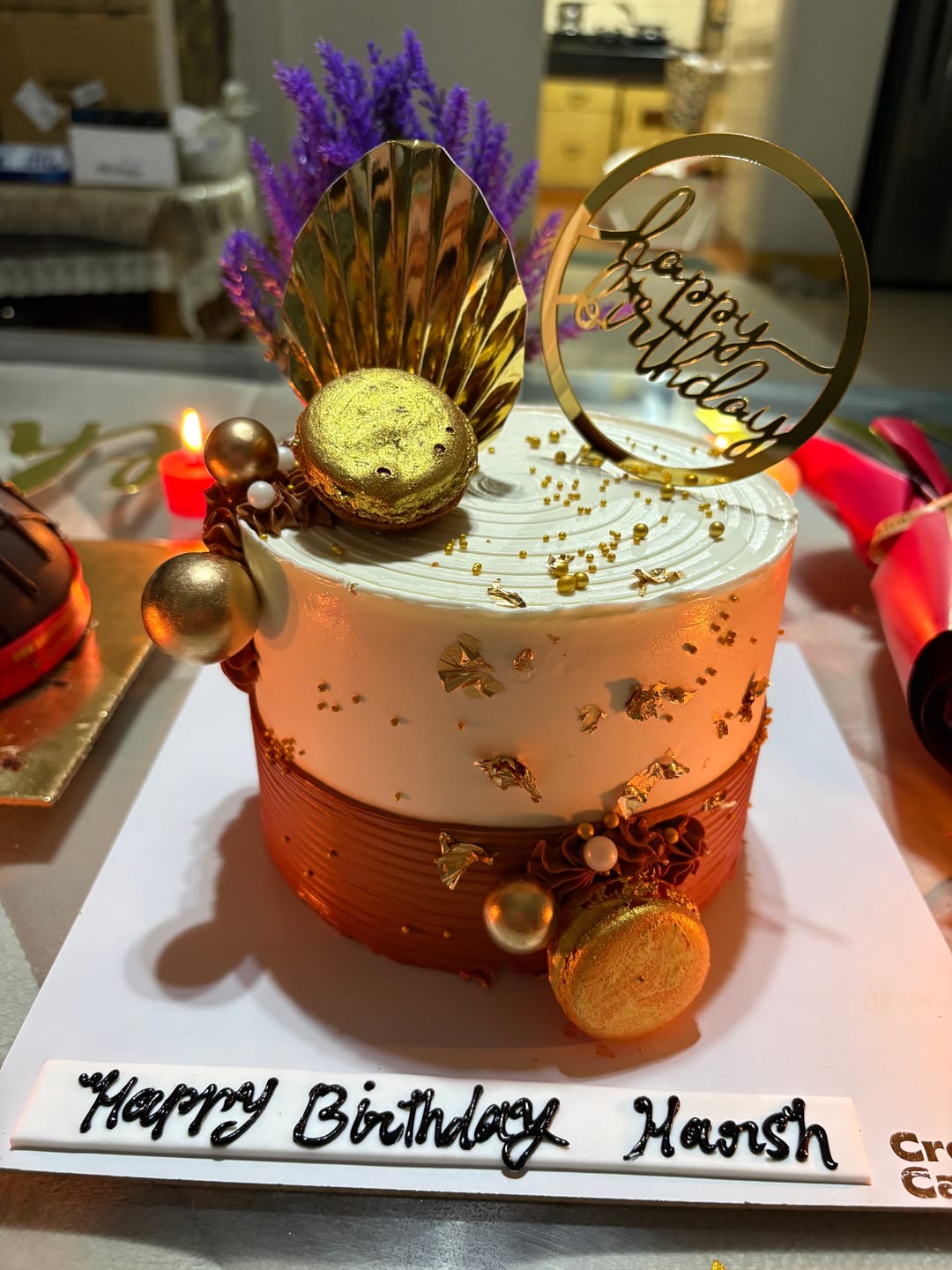 Customer photo review of Golden cake for boyfriend birthday