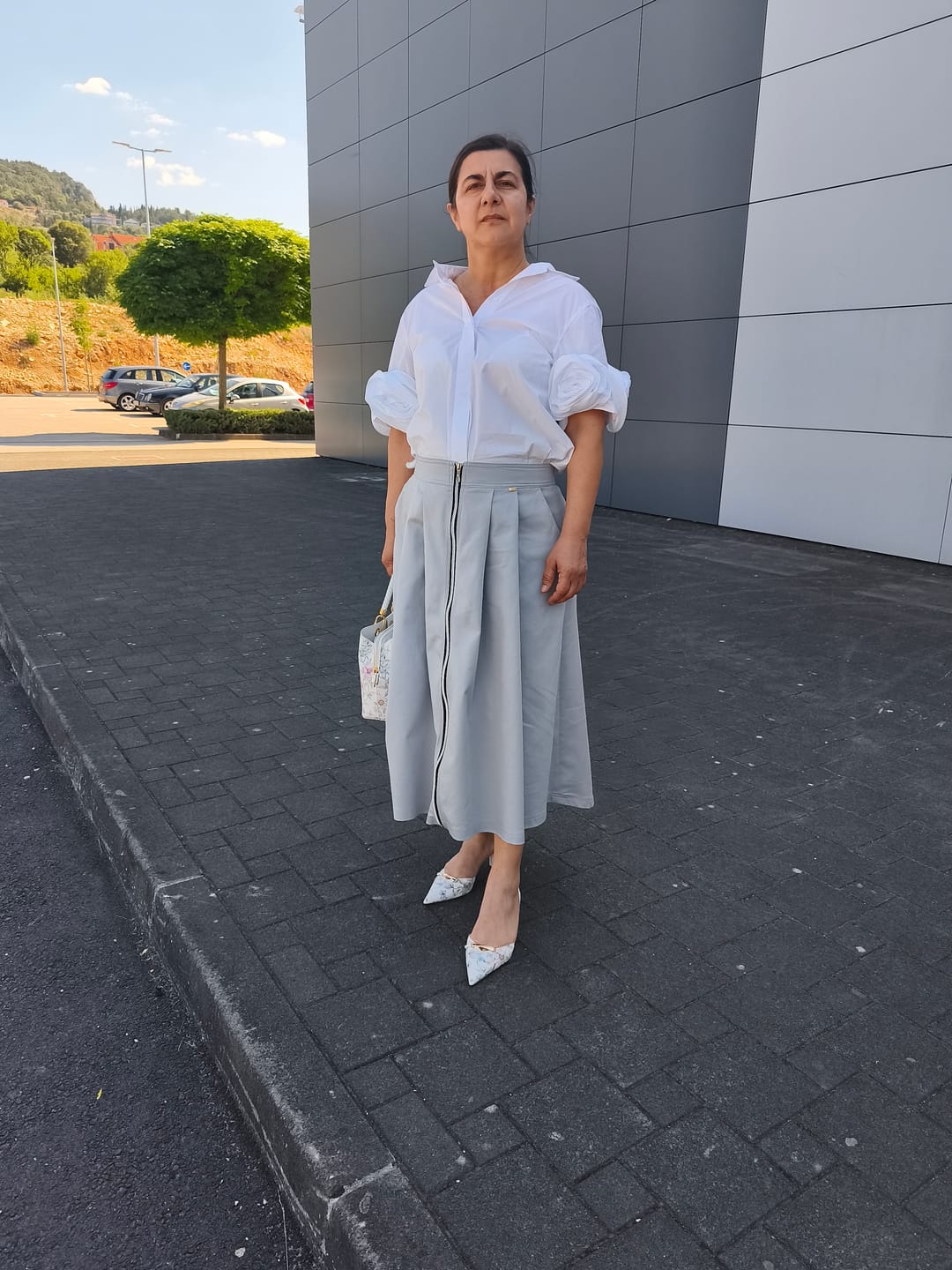 Customer photo review of Metropolitan Skirt – Light Stone Gray