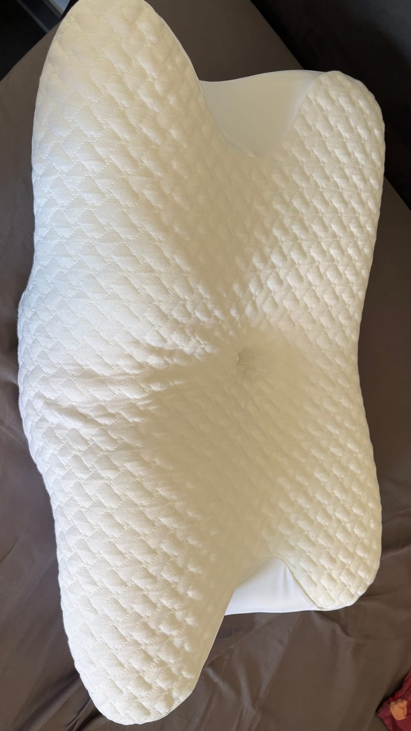 Customer photo review of Ergonomisches Nackenkissen