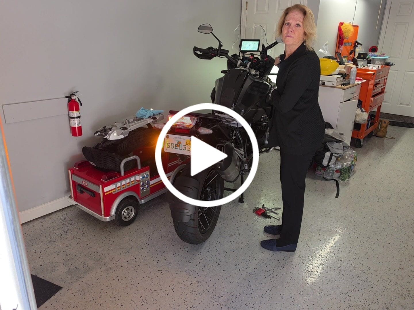 Customer video review of DL4 DRIVING LIGHT PODS W/ DATADIM TECHNOLOGY