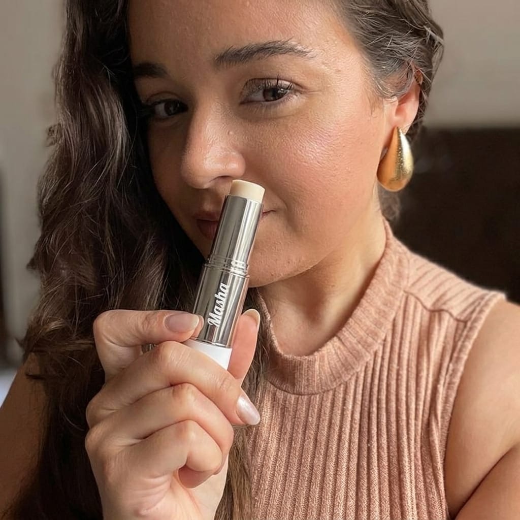 Customer photo review of Color Changing Foundation Stick
