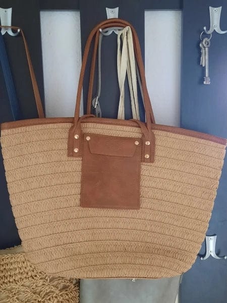 Customer photo review of Beatrice Forest Woven Single-Shoulder Tote