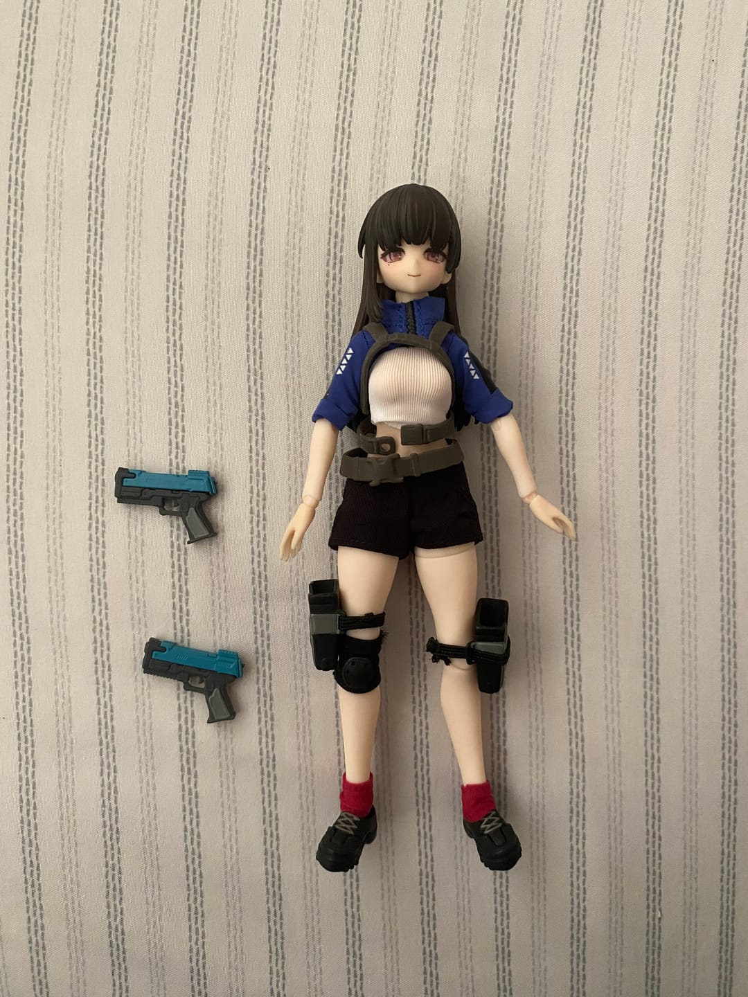 Customer photo review of Black Iron Rest Series Action Figure MJD Blind Box