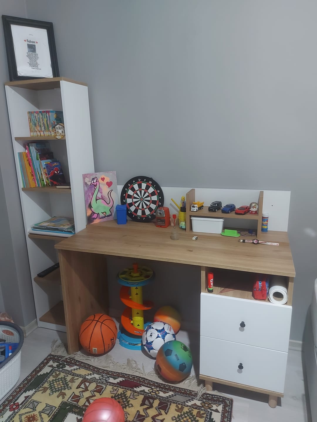 Customer photo review of Rani HA115 Çekmeceli Kitaplıklı Çalışma Ofis Bilgisayar Masası Sepet Ceviz - Beyaz