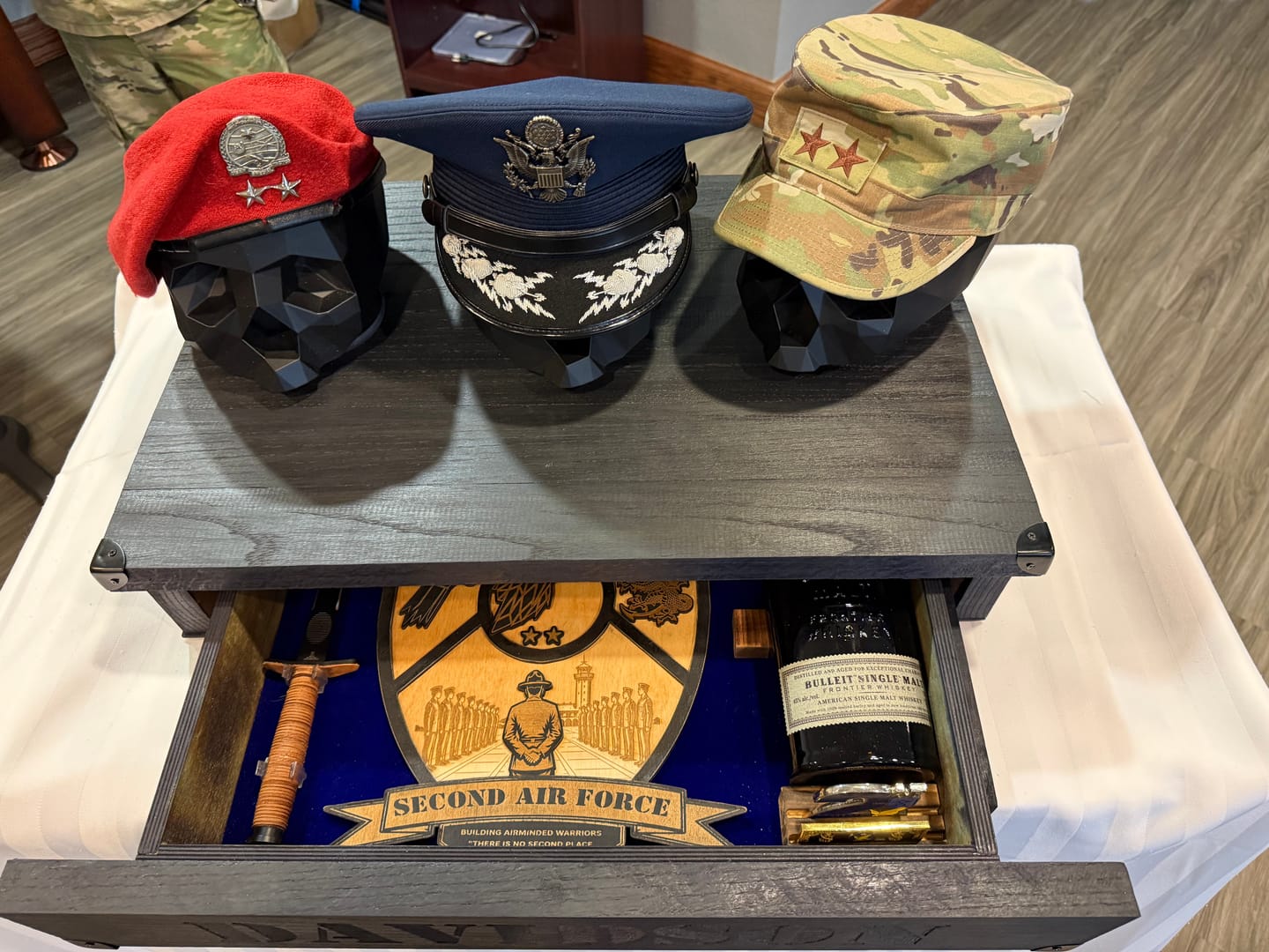 Customer photo review of Black Skull Stand