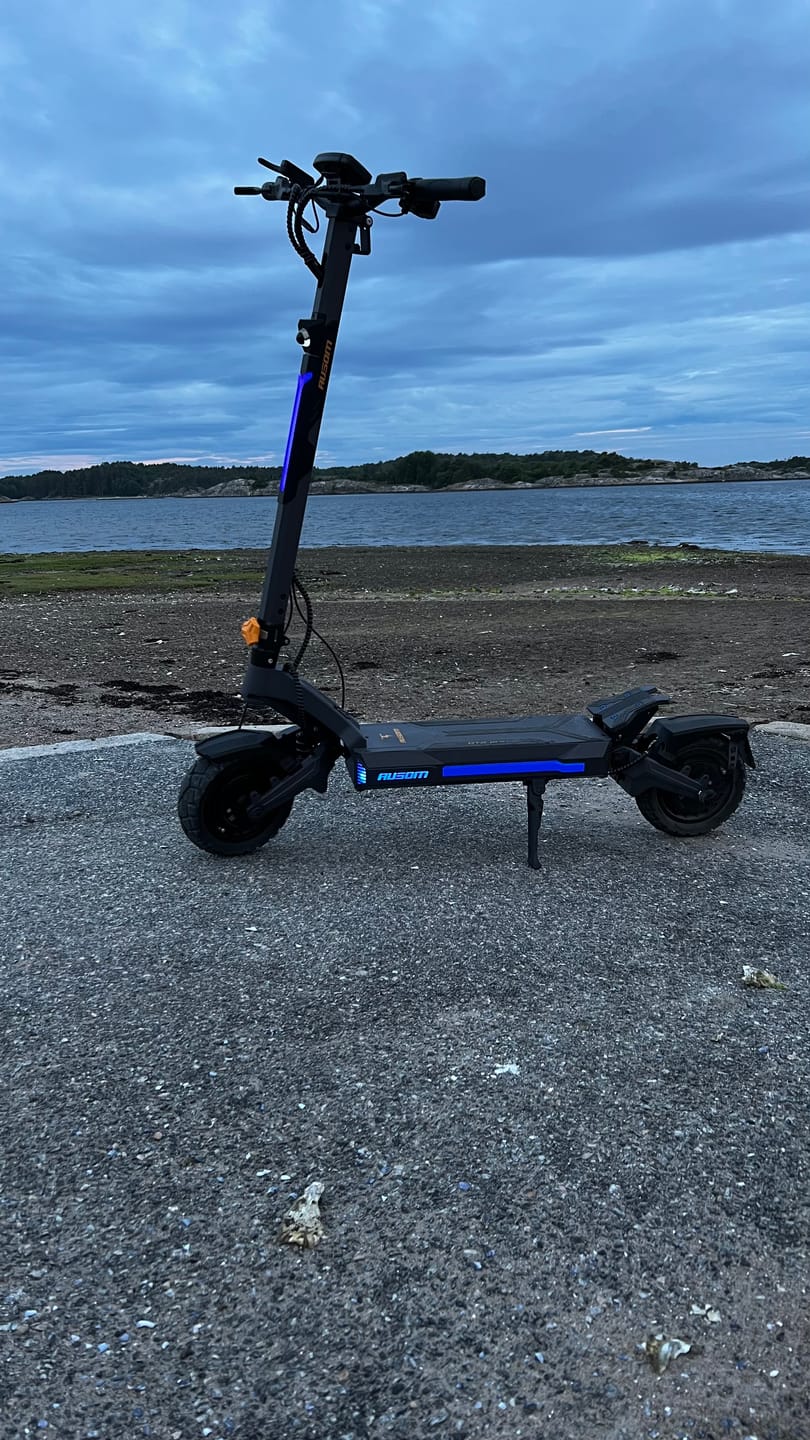 Customer photo review of Ausom DT2 Pro Dual Motor E-scooter