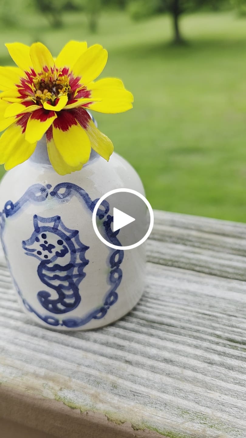 Customer video review of Seahorse Bud Vase