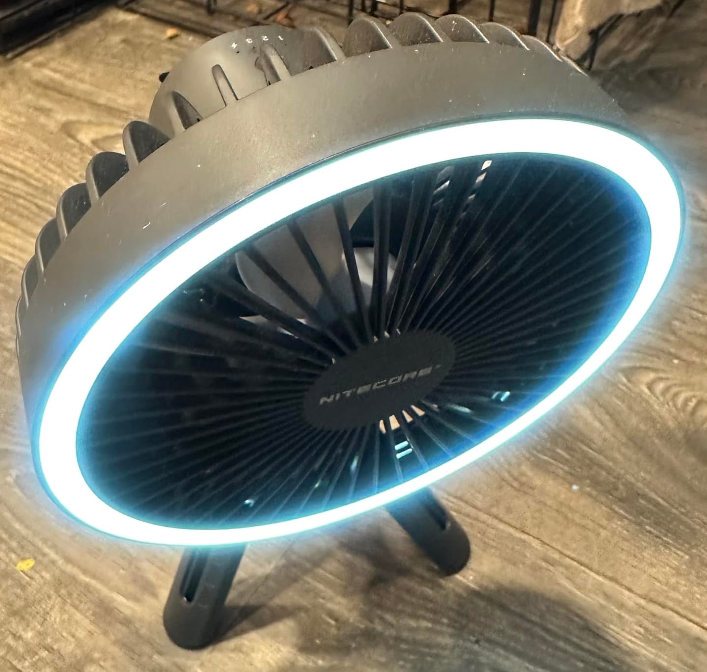 Customer photo review of NEF10 - LED Fan (10,000mAh)