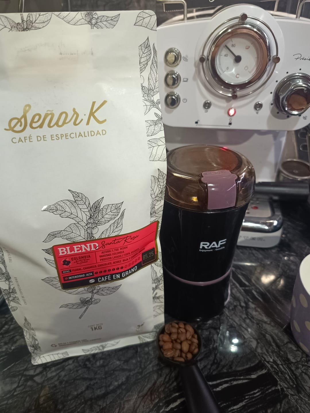 Customer photo review of Colombia | Blend Santa Rosa Bolsa 1 KG | GRANO ENTERO